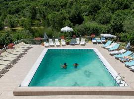 Villa Cerasiello, מלון זול בBracigliano