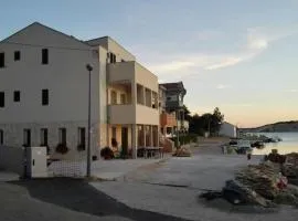 Apartments by the sea Simuni, Pag - 18386