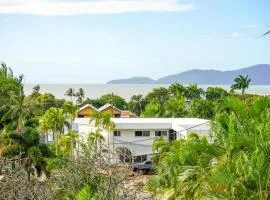Oceanview Oasis in Belgian Gardens, Townsville
