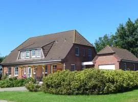 Hus Pellworm 2 - Ferienwohnung "Meereswelle"