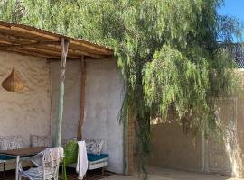 Suite BELDI, La Maison des paons, cheap hotel in Sidi Kaouki