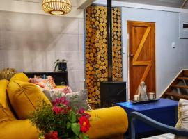 Glen Islay Self Catering Cottage, villa in Himeville