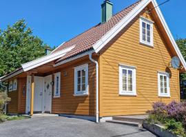 Amazing Home In Flekkery With Kitchen: Ytre Skålevik şehrinde bir kiralık tatil yeri