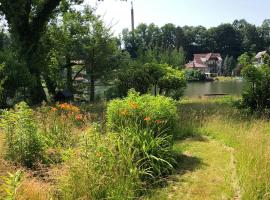 Ferienwohnung mit Wasserzugang, hotel a Lychen