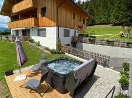 Appartement Förra, accommodation in Valle Di Casies