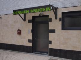 Pension Andoain, guest house in Andoain