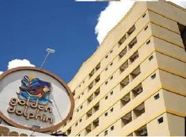 Golden Dolphin Grand Hotel - FLAT Quarto e Sala Com Roupa de Cama e Banho - Piscinas 24h