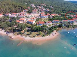 Apartments by the sea Soline, Krk - 19324, hotel in Dobrinj
