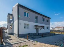 Apartments with parking space Vir - 19332