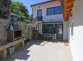 Casa do Mestre by Gerês Casas