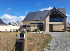 Villa Jacuzzi au pied de la Baie du Mont St Michel, hotelli kohteessa Genêts