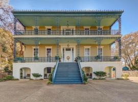 The Duff Green Mansion, orlofshús/-íbúð í Vicksburg