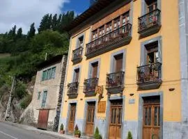 Apartamentos Rurales Las Mestas