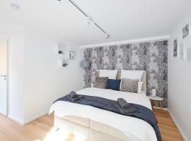 Stilvolles Apartment ruhig, Self-Check in, WLAN top, Parkplatz an der Strasse, hotel de lujo en Gotinga