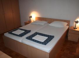 Guesthouse Jelić, hôtel à Biograd na Moru