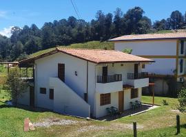 Casa Lucía - Guatapé, hotelli kohteessa Guatapé