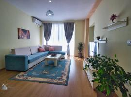 DAI Apartments, hotel sa Gjirokastër