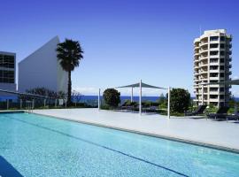 Air On Broadbeach-Stunning Ocean Views, отель в Голд-Кост, рядом находится Торгово-выставочный зал Gold Coast