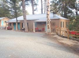 Enchanted Hideaway Cabins and Cottages, chata v destinaci Ruidoso