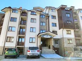 ParkView Complex Large Flat Next to Ski Lift