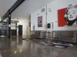 Green Tree Inn And Extended Stay Suites, motel in Victorville