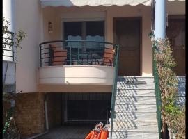 Pamys House, vacation rental in Kalamitsi