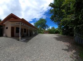 Laureles Collection Uvita - Cabinas Los Laureles, hotel v destinaci Uvita