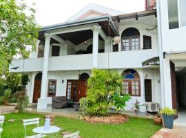 Maria Villa, hotel in Negombo
