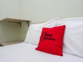 RedDoorz Syariah near Gerbang Tol Krapyak 2 Semarang, hotel v destinaci Kalibanteng-kidul