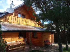 Cztery Pory Roku - Dom, vacation rental in Lutowiska