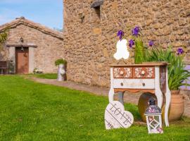 Complex Rural Can Caubet, cabaña o casa de campo en Berga