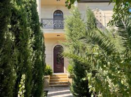 Green Garden Shuvelan, cottage sa Baku