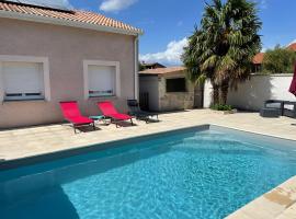 Maison entière 4 lits 8 pl avec jacuzzi proche du safari de Peaugres, hotel v destinaci Anneyron