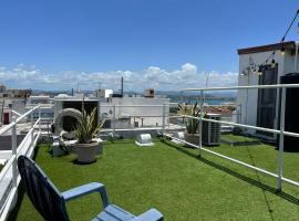 KASA Roof Top 6 1 bed 1 bath for 2 Guests AMAZING Views Old San Juan, hotelli San Juanissa lähellä maamerkkiä Fort San Felipe del Morro
