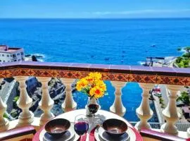 FRONT LiNE OCEAN ViEW 2BeD Wi-Fi YOUR HOLiDAY HOME