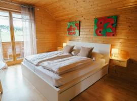 Ferienwohnung Karawankenblick, hotel v destinaci Rosegg