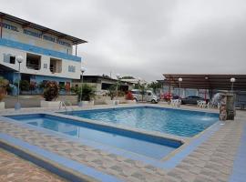 Mi Gran Victoria, hotel near Eloy Alfaro International Airport - MEC, Manta