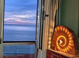 Apartamento con vistas al mar, hôtel acceptant les animaux domestiques à Malpica