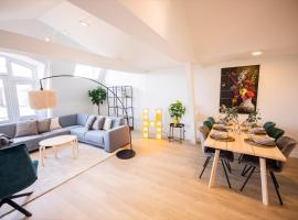 Happily 2 Bedroom Serviced Apartment 75m2 -NB306H-, apartman Rotterdamban