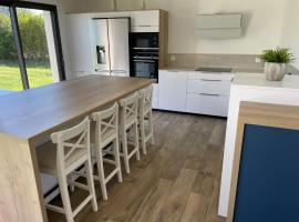 L'Offshore, hotel in Penmarcʼh