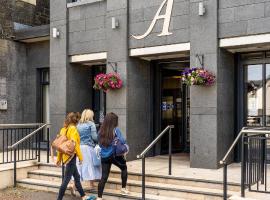 Adair Arms Hotel, hotel in Ballymena