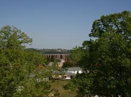 Villa Göltzschtalblick, hotel Göltzsch Viaduct környékén Netzschkau városában