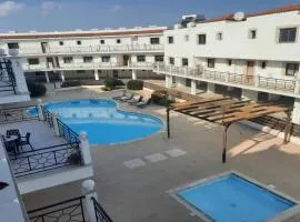 Paramount Gardens Resorts C202