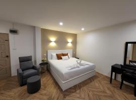 HOMMORY RESIDENCE - Chalong West, serviced apartment in Ban Klang