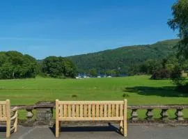 8 The Lake - Lake Access - Perfect for couples