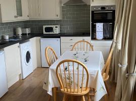 Bexhill Luxury Sea Stay Flat 2, hotel cerca de Playa de Cooden, Bexhill-on-Sea