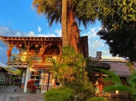 Eco Hotel las Palmas、アルメニアにあるエル・エデン国際空港 - AXMの周辺ホテル
