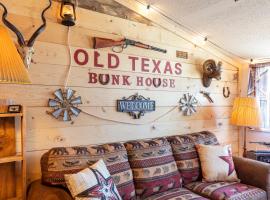 Old Texas Bunkhouse, farfuglaheimili í Wills Point