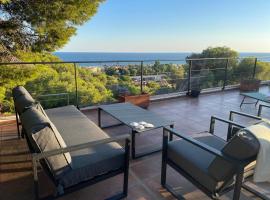 Villa Bella, cabana o cottage a Castelldefels