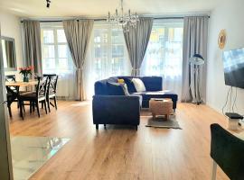 Apartament Amber Dwie Sypialnie Stare Miasto, מקום אירוח ביתי באלבלונג